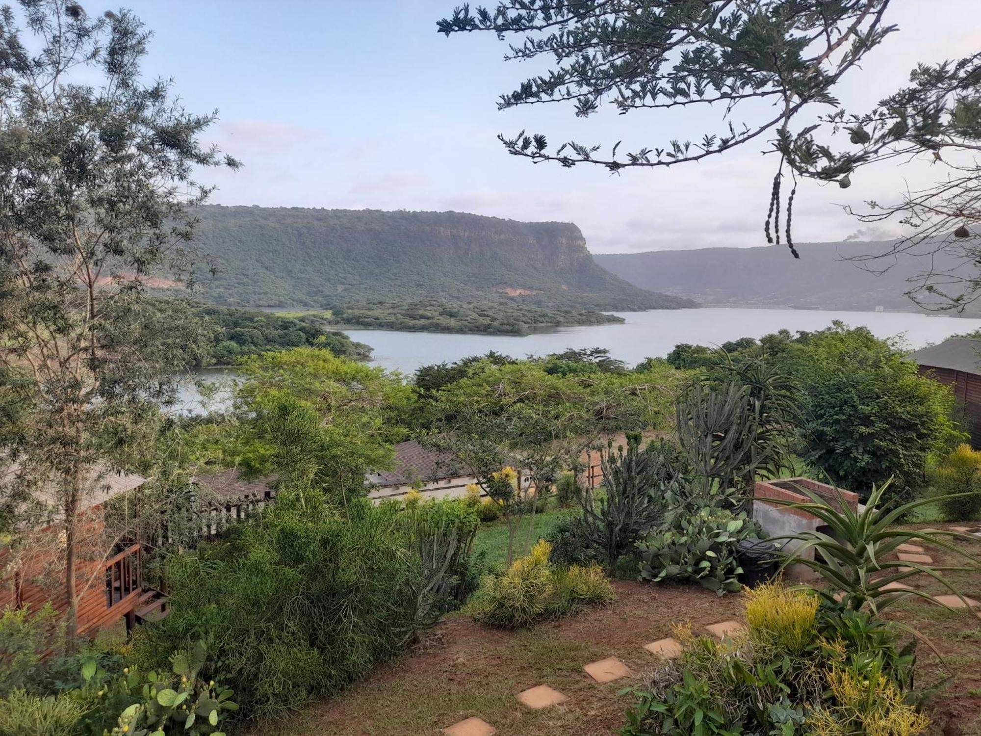 Entendeni Lodge Selfcatering Inanda Exterior photo