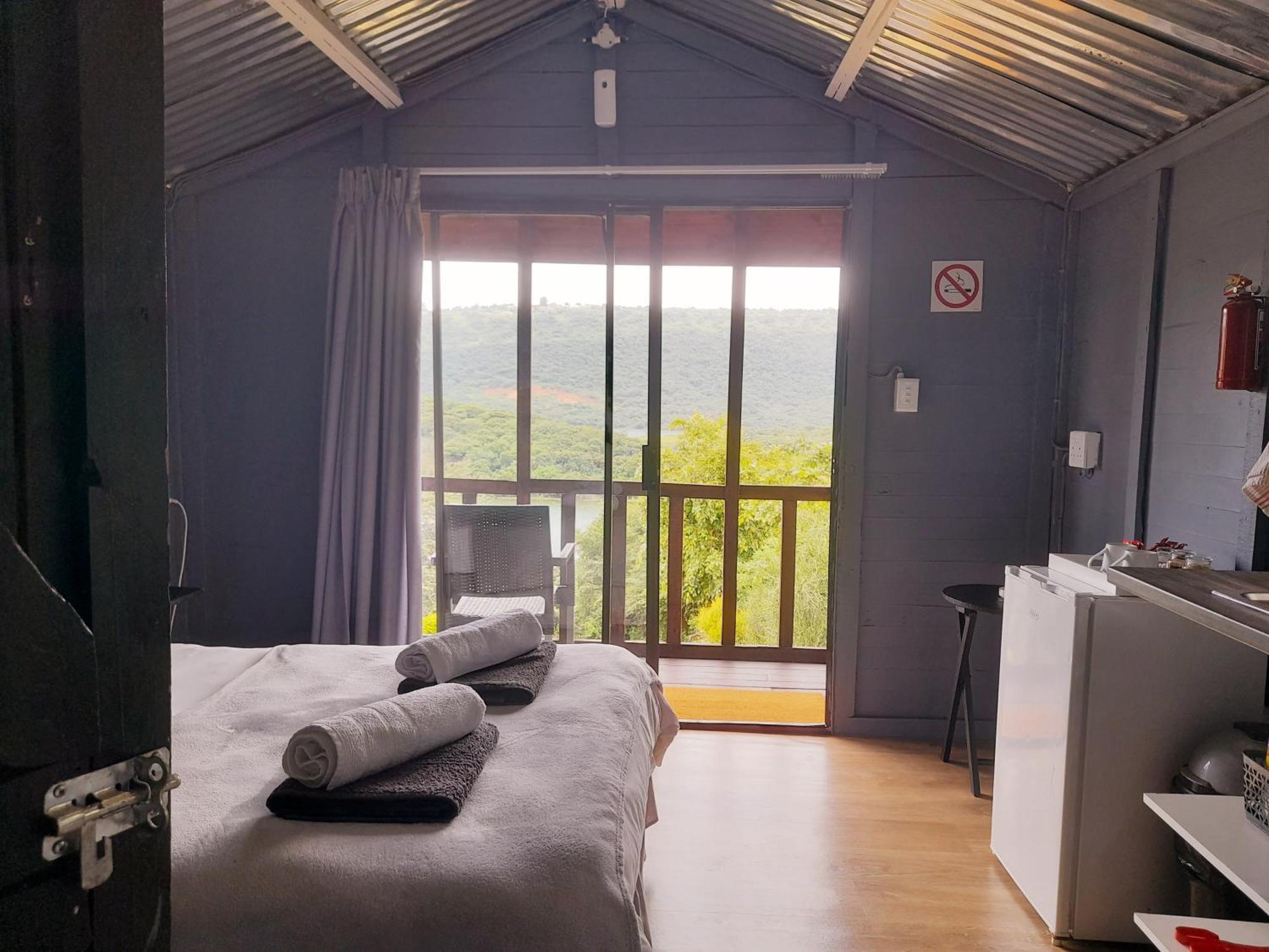Entendeni Lodge Selfcatering Inanda Room photo